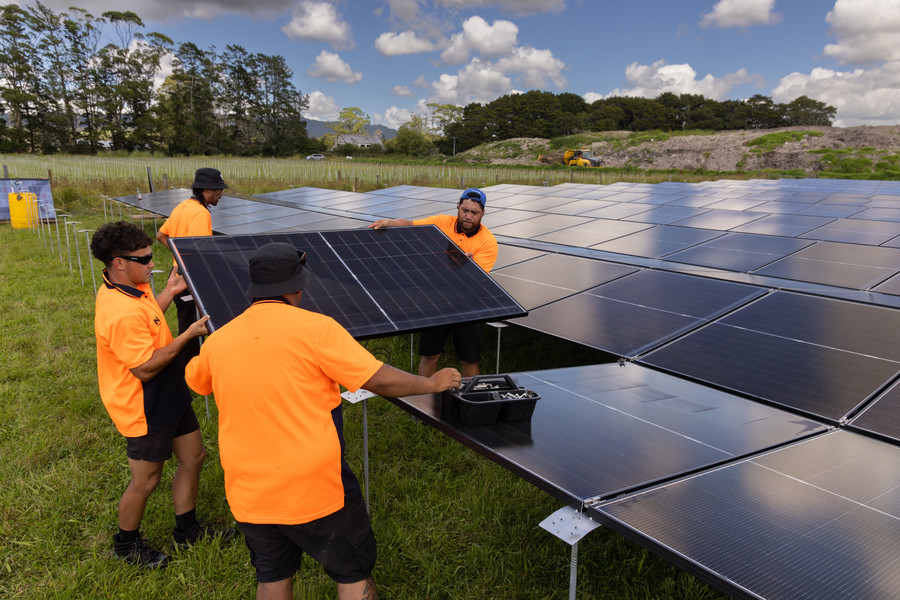 NorthlandSolarBuild-8.jpg
